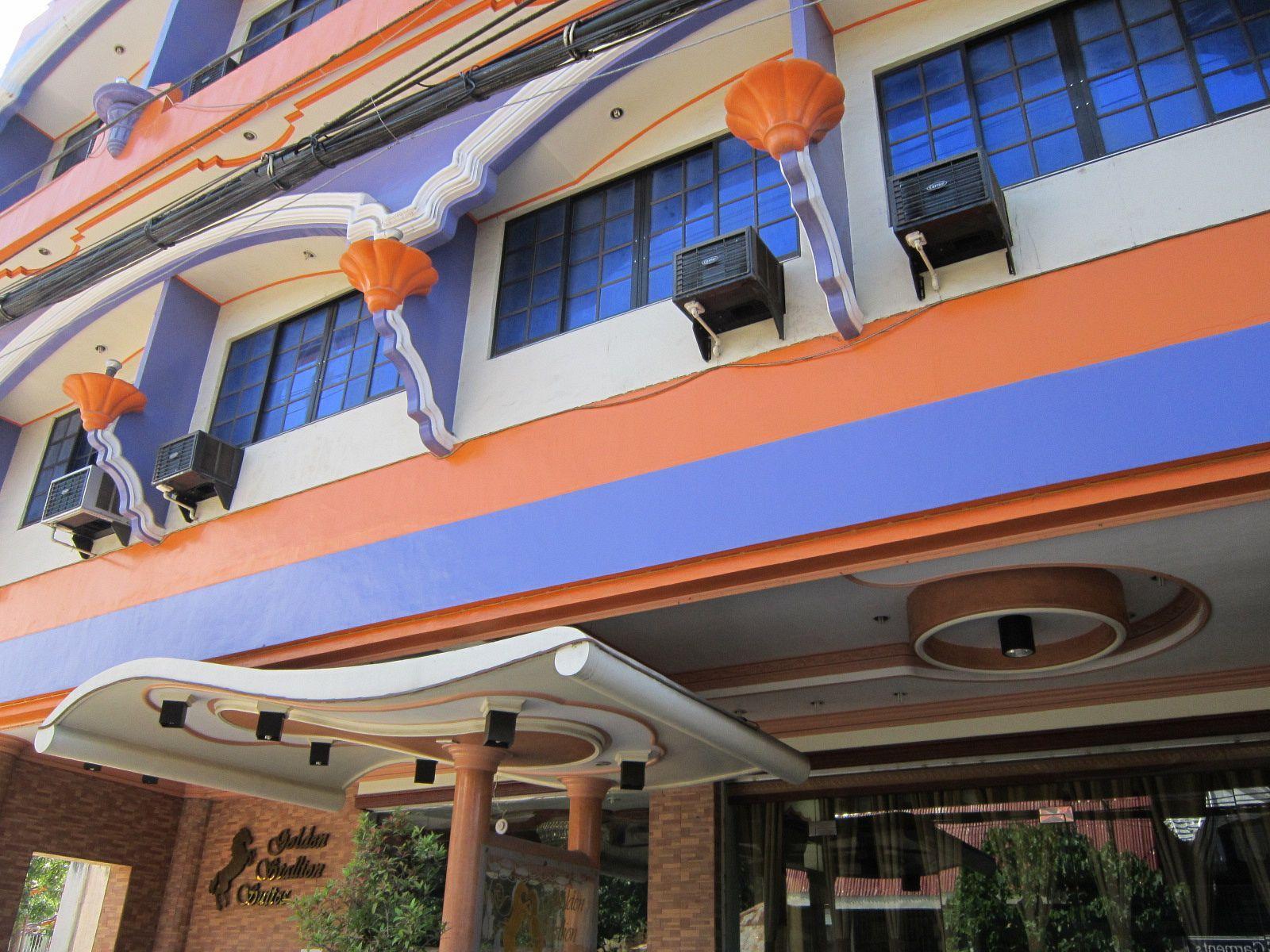 Golden Stallion Suites 卡加盐德奥罗 外观 照片